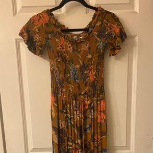 Off the shoulder flowy floral dress